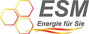 Die Region mit Energie versorgen – das bedeutet viel mehr, als Strom,
Erdgas, Trinkwasser und Wärme zu liefern. Mit einer spannenden
Ausbildung bietet die ESM Jugendlichen eine sehr gute Perspektive vor
Ort. Unsere Auszubildenden erwarten spannende Projekte, interessante
Aufgaben und nette Teams, die unsere Zukunft beeinflussen. Wir investieren
in die Zukunft und setzen bewusst auf Ausbildung. Besonders
freut es uns, dass mehr als die Hälfte unserer Mitarbeiter in unserem
Unternehmen ausgebildet wurde und sich größtenteils noch weiter
qualifiziert hat. Starte mit einer Ausbildung bei der ESM in ein erfolgreiches
Berufsleben.
Werde Teil unseres Teams! Die Region mit Energie versorgen – das bedeutet viel mehr, als Strom,
Erdgas, Trinkwasser und Wärme zu liefern. Mit einer spannenden
Ausbildung bietet die ESM Jugendlichen eine sehr gute Perspektive vor
Ort. Unsere Auszubildenden erwarten spannende Projekte, interessante
Aufgaben und nette Teams, die unsere Zukunft beeinflussen. Wir investieren
in die Zukunft und setzen bewusst auf Ausbildung. Besonders
freut es uns, dass mehr als die Hälfte unserer Mitarbeiter in unserem
Unternehmen ausgebildet wurde und sich größtenteils noch weiter
qualifiziert hat. Starte mit einer Ausbildung bei der ESM in ein erfolgreiches
Berufsleben.
Werde Teil unseres Teams!