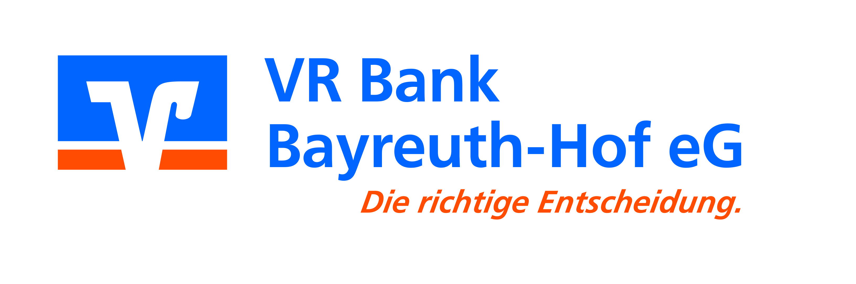 Ausbildung ist bei uns mehr als die Vermittlung reinen Fachwissens. Wir legen großen Wert auf persönliche Weiterbildung und Entwicklung. Wir fördern Talente und Ideen, setzen auf Teamarbeit und begleiten die Auszubildenden intensiv. Jeder Auszubildende erhält ein iPad, das er auch privat nutzen kann.
Im praktischen Teil der Ausbildung durchlaufen die Auszubildenden fast alle Abteilungen der Bank. Der theoretische Teil findet in der Berufsschule Bayreuth statt. Zusätzlich werden interne Schulungen durch eigene Experten und der Akademie Bayerischer Genossenschaften angeboten. Unsere Ausbildungsleiterin Nina Bernreuther und die Azubis freuen sich auf die Gespräche mit Euch und Eure Fragen. Ausbildung ist bei uns mehr als die Vermittlung reinen Fachwissens. Wir legen großen Wert auf persönliche Weiterbildung und Entwicklung. Wir fördern Talente und Ideen, setzen auf Teamarbeit und begleiten die Auszubildenden intensiv. Jeder Auszubildende erhält ein iPad, das er auch privat nutzen kann.
Im praktischen Teil der Ausbildung durchlaufen die Auszubildenden fast alle Abteilungen der Bank. Der theoretische Teil findet in der Berufsschule Bayreuth statt. Zusätzlich werden interne Schulungen durch eigene Experten und der Akademie Bayerischer Genossenschaften angeboten. Unsere Ausbildungsleiterin Nina Bernreuther und die Azubis freuen sich auf die Gespräche mit Euch und Eure Fragen.